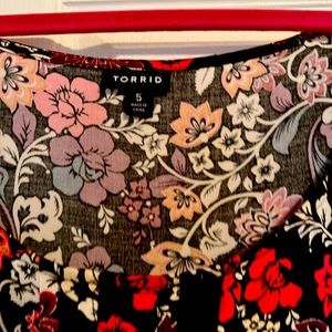 Torrid size 5 swing dress with elastic waist